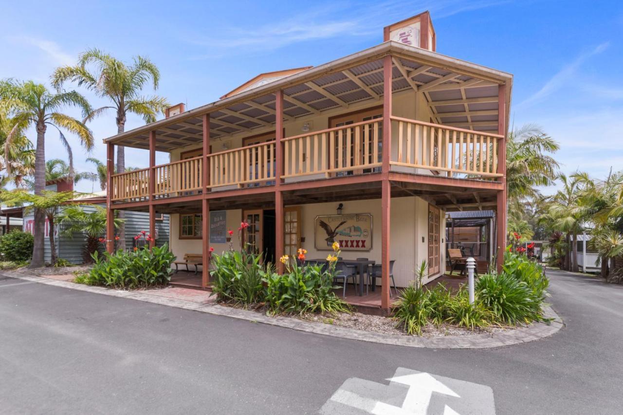 Wairo Beach Holiday Park Tabourie Lake Exteriör bild